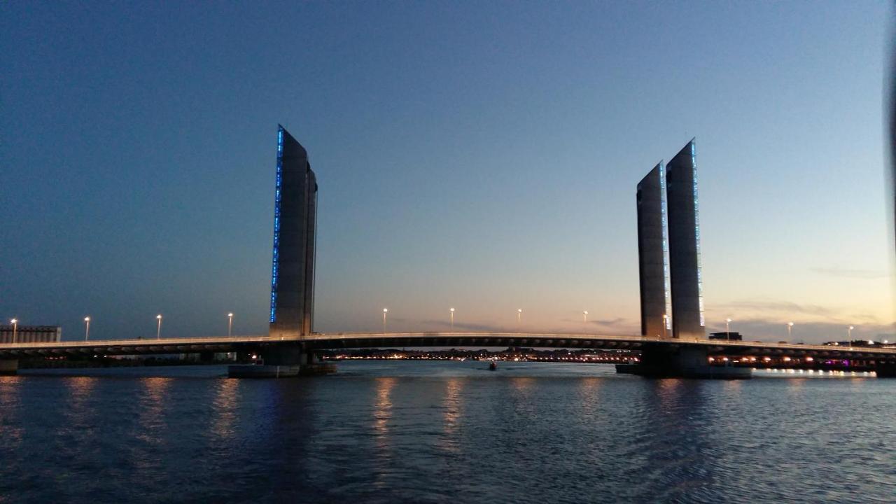 Chambres D'Hotes Du Parc D'Espagne ペサック エクステリア 写真